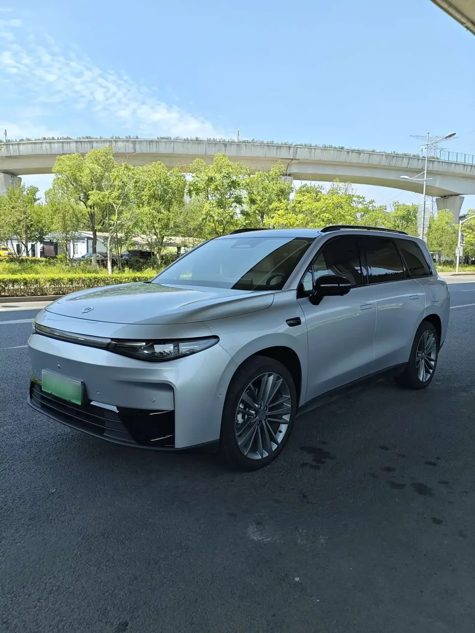 Leapmotor C16 Leapmotor C16 2024 Pure Electric 580 Premium Edition 2024 — photo 1, buy with delivery to Moscow