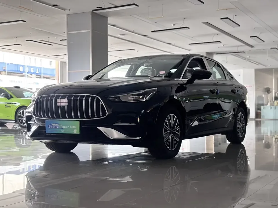 Geely Galaxy Star 6 Galaxy Star 6 2026 60km Starting Edition 2026 — photo 1, buy with delivery to Moscow