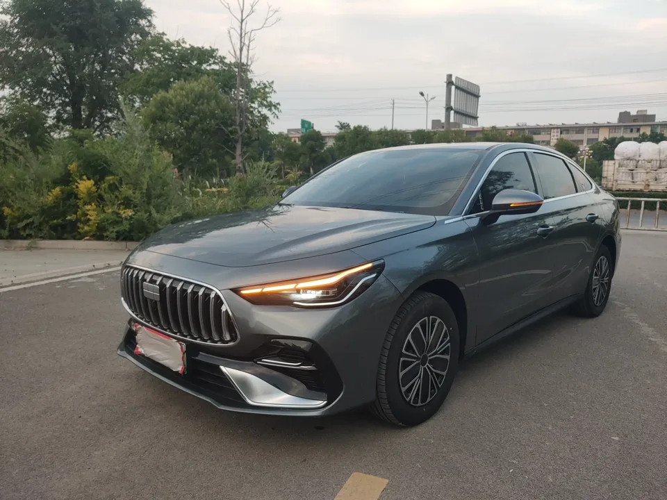 Geely Galaxy Star 6 Galaxy Star 6 2026 60km Starting Edition 2026 — photo 1, buy with delivery to Moscow