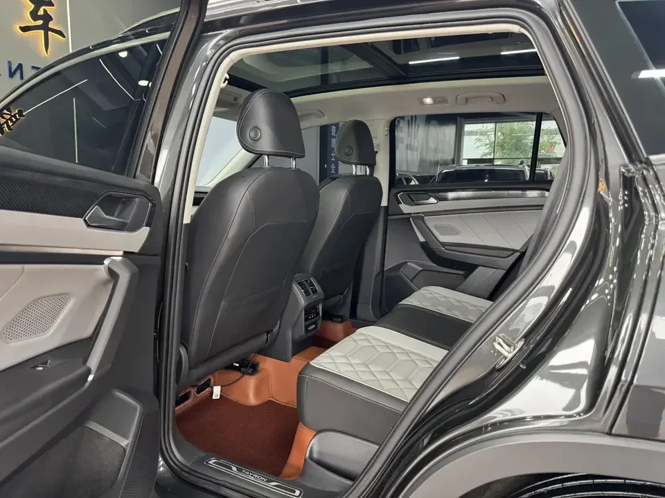 Volkswagen Tayron Tanyue 2023 280TSI 2WD Luxury Plus Advanced Edition 2023 — thumbnail 3