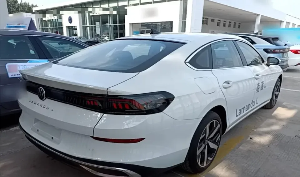 Volkswagen Lamando Lingdu 2024 Lingdu L 280TSI DSG Cool Edition 2024 — thumbnail 2