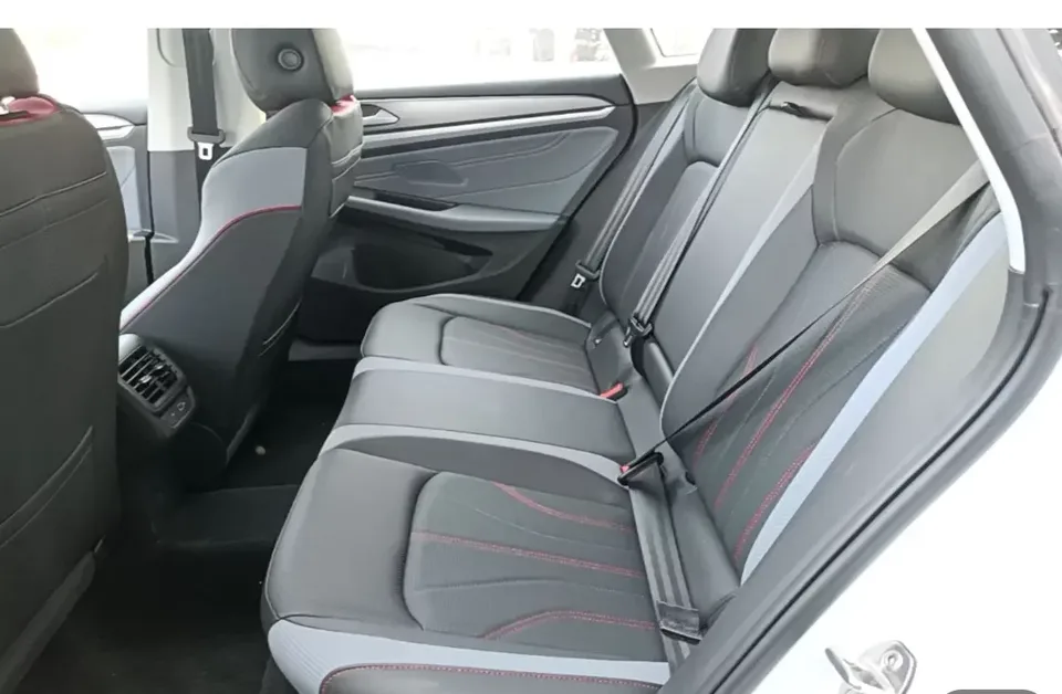 Volkswagen Lamando Lingdu 2024 Lingdu L 280TSI DSG Cool Edition 2024 — thumbnail 5