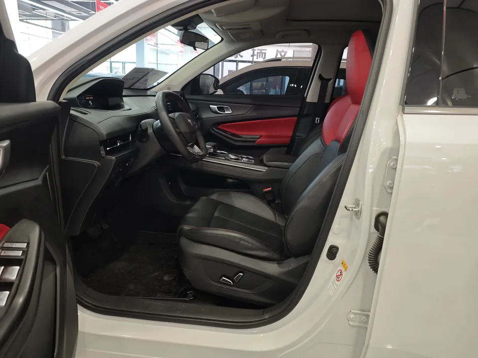 Changan CS55 Plus Changan CS55 PLUS 2022 Second generation 1.5T DCT premium model 2023 — thumbnail 4