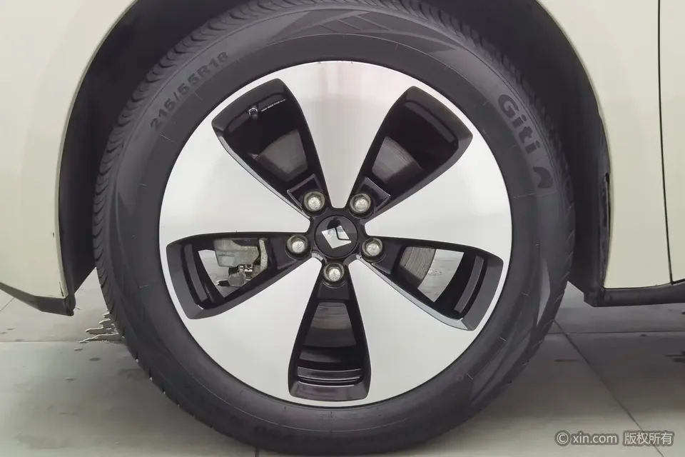 Baojun clouds clouds 2023 460 Max 2024 — thumbnail 3