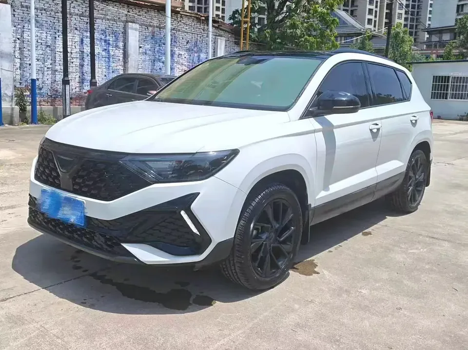 Jetta VS5 Jetta VS5 2023 280TSI Automatic High Gloss Enjoyment Edition 2023 — photo 1, buy with delivery to Moscow