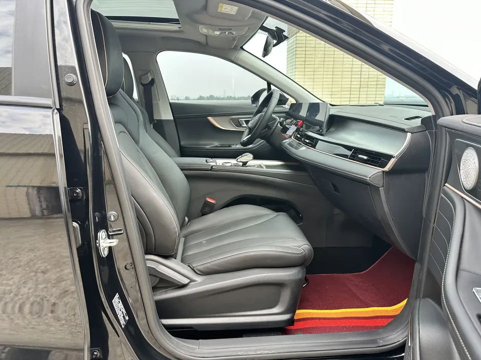 Omoda C5 Ou Mengda 2022 1.5T CVT Yujie Edition 2022 — thumbnail 5