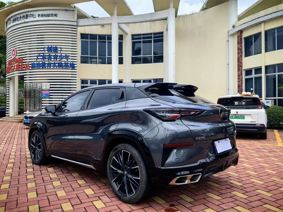 Changan UNI-T Changan UNI-T 2023 Second generation 1.5T premium model 2024 — thumbnail 2