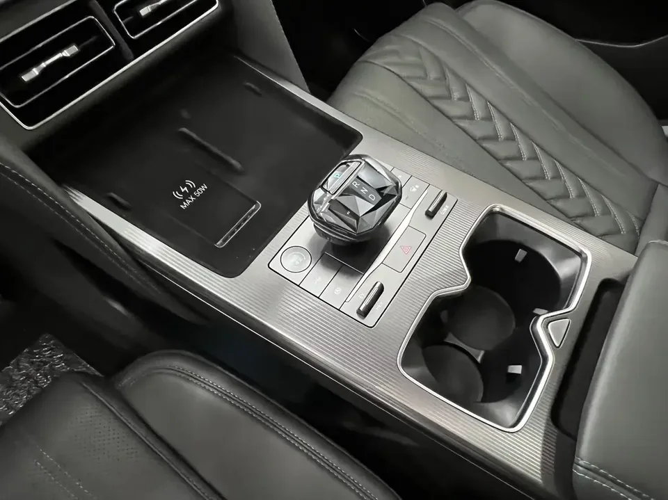 BYD Song L DM Song L DM 2025 DM-i 160KM Intelligent Driving Edition 2025 — thumbnail 5