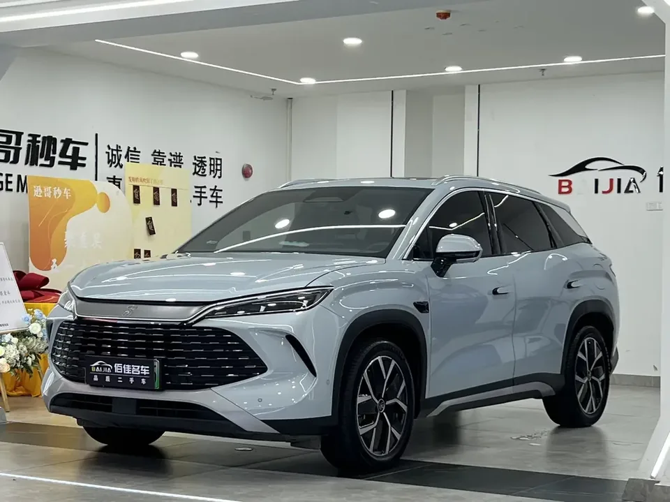 BYD Song L DM Song L DM 2025 DM-i 160KM Intelligent Driving Edition 2025 — photo 1, buy with delivery to Moscow