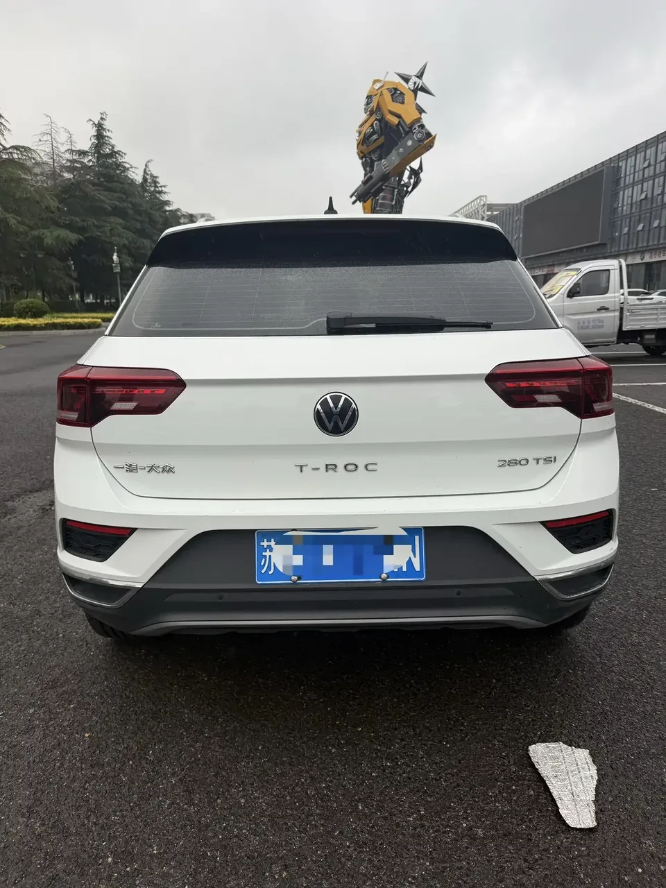 Volkswagen T-Roc TANG 2022 280TSI DSG 2WD Elite PLUS 2022 — миниатюра 2