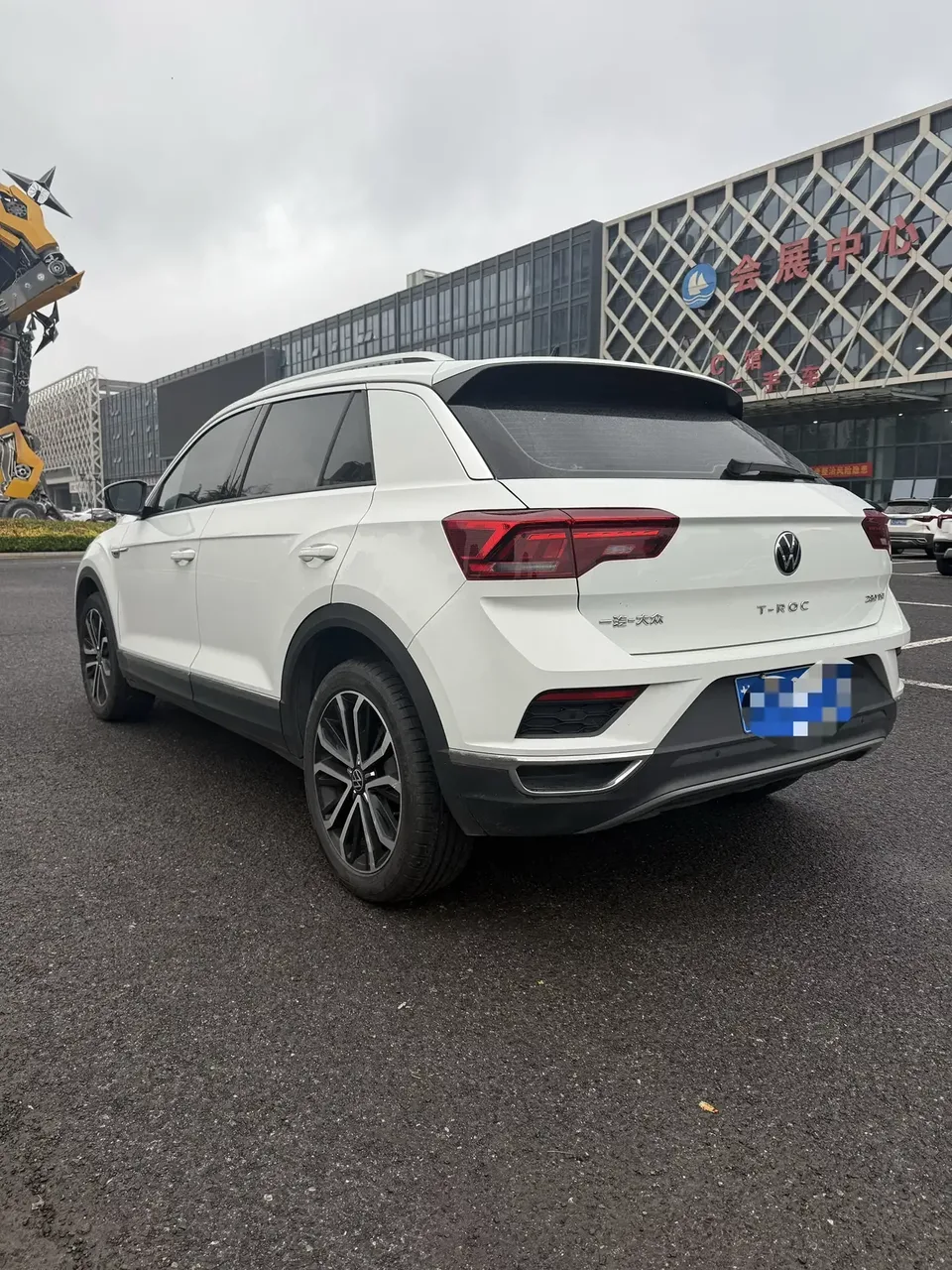 Volkswagen T-Roc TANG 2022 280TSI DSG 2WD Elite PLUS 2022 — миниатюра 4