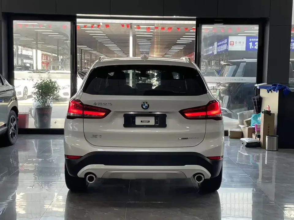 BMW X1 BMW X1 2022 sDrive20Li Premium 2022 — thumbnail 2