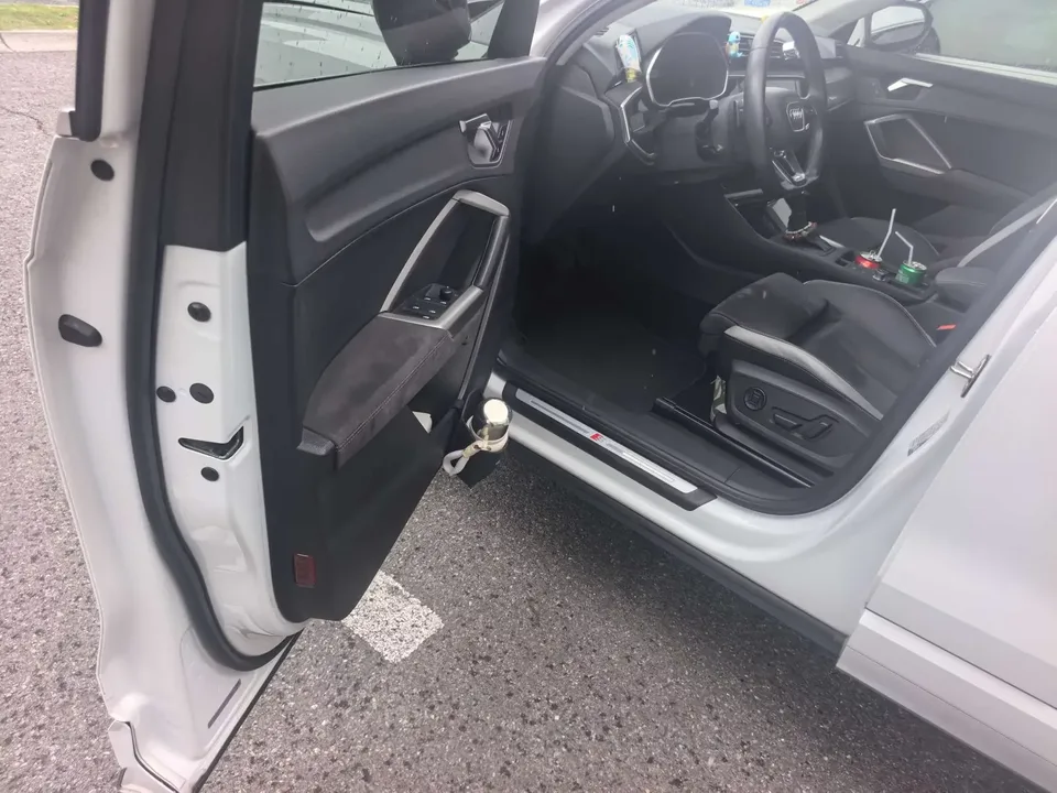Audi Q3 Audi Q3 2022 35 TFSI Stylish Dynamic 2022 — thumbnail 4
