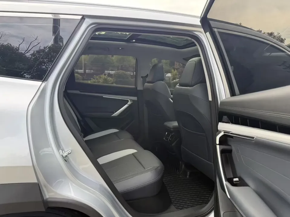 Geely Atlas L Boyue L 2024 1.5TD DCT Premium Edition 2024 — миниатюра 4