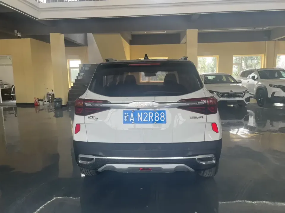 Kia Run proudly Run proudly 2021 1.5L CVT Trend Edition 2022 — thumbnail 2