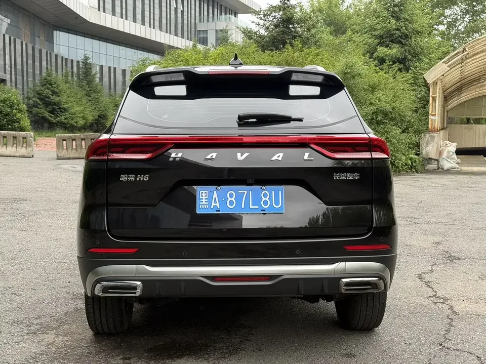 Haval H6 Haval H6 2023 National Trend Edition 1.5T Automatic City Edition 2023 — thumbnail 2