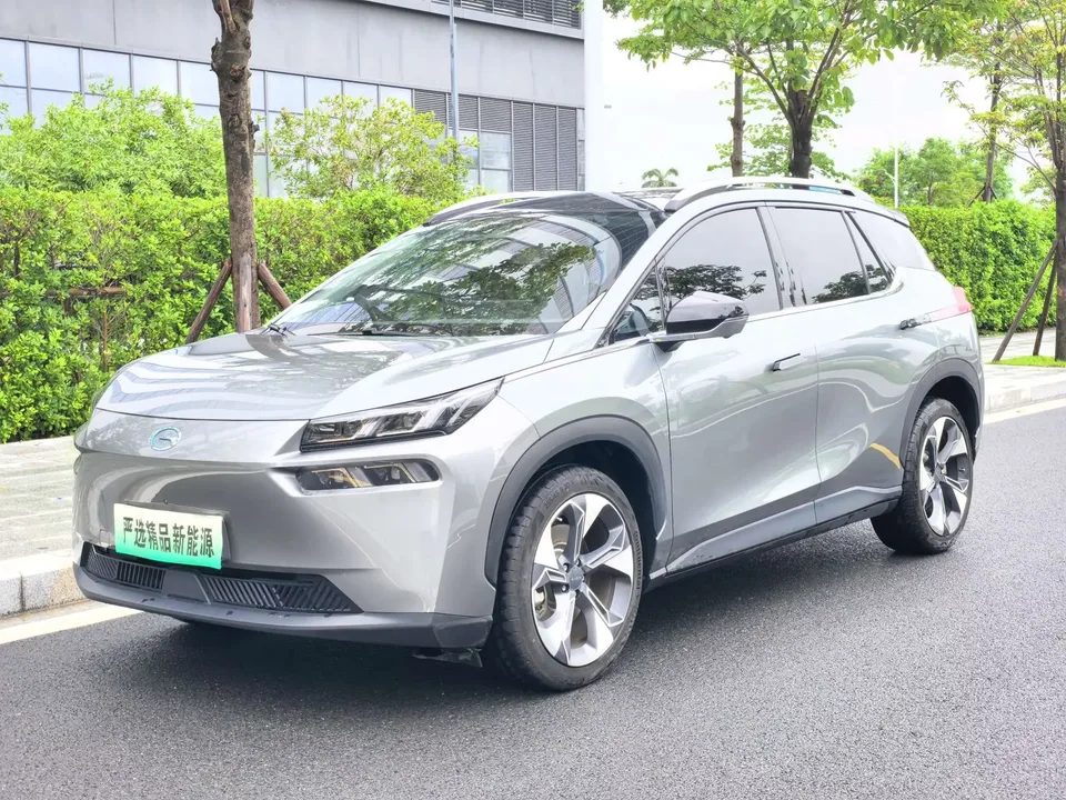 AION V AION V 2021 AION V Plus 80 Smart Edition Ternary Lithium 2022 — photo 1, buy with delivery to Moscow
