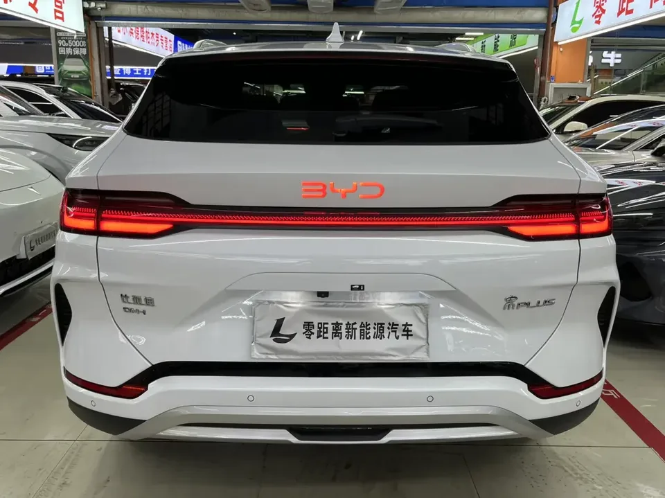BYD Song PLUS DM Song PLUS DM 2025 DM-i 112KM Premium 2025 — миниатюра 2