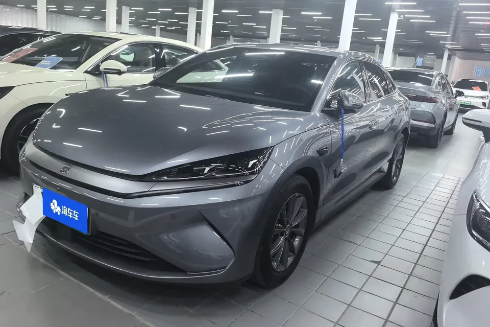 BYD Qin L EV Qin L EV 2025 470KM Leading Model 2025 — photo 1, buy with delivery to Moscow
