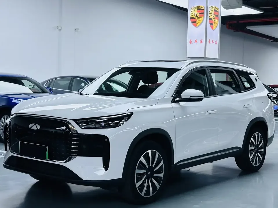 Chery Fengyun T8 Fengyun T8 2025 1.5T 130km Deluxe Edition 2025 — photo 1, buy with delivery to Moscow