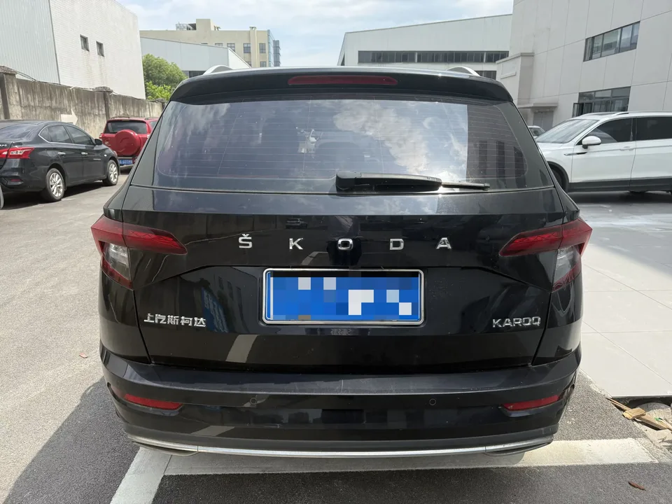 Skoda Karoq Korok 2022 TSI280 Premium Edition 2022 — thumbnail 2