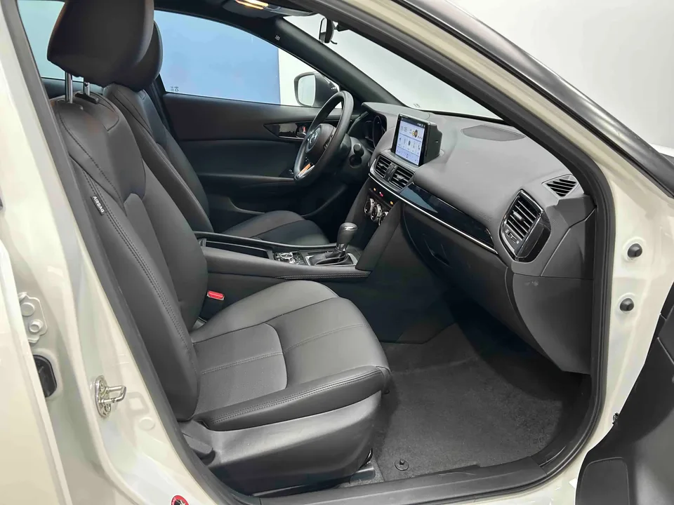 Mazda CX-4 Mazda CX-4 2021 2.0L 2WD Blue Sky Vitality Edition 2023 — thumbnail 4