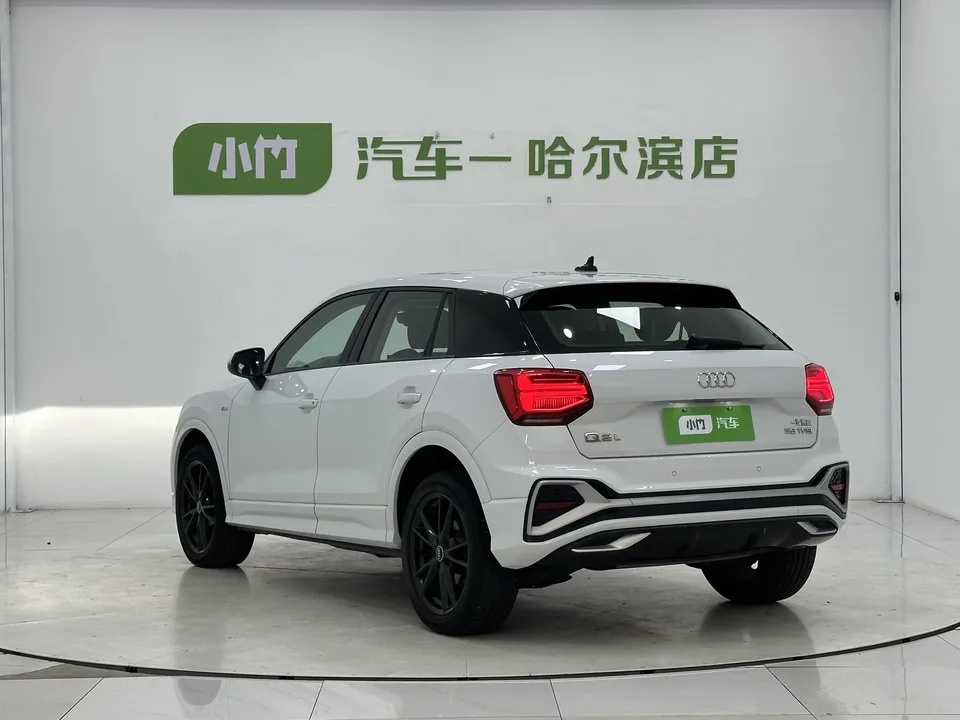 Audi Q2L Audi Q2L 2022 35 TFSI Progressive Dynamic 2022 — миниатюра 2