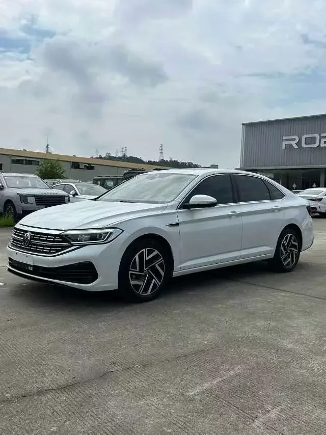 Volkswagen Sagitar Sagitar 2022 280TSI DSG Beyond Edition 2023 — photo 1, buy with delivery to Moscow