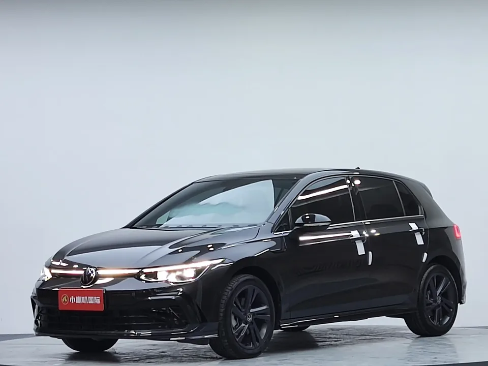 Volkswagen Golf golf 2023 280TSI DSG R-Line Lite 2023 — photo 1, buy with delivery to Moscow