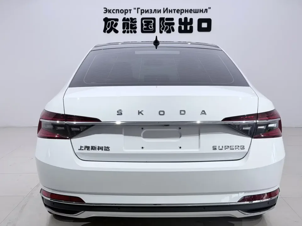 Skoda Superb Speedy 2022 TSI280 DSG Premium Edition 2022 — thumbnail 2