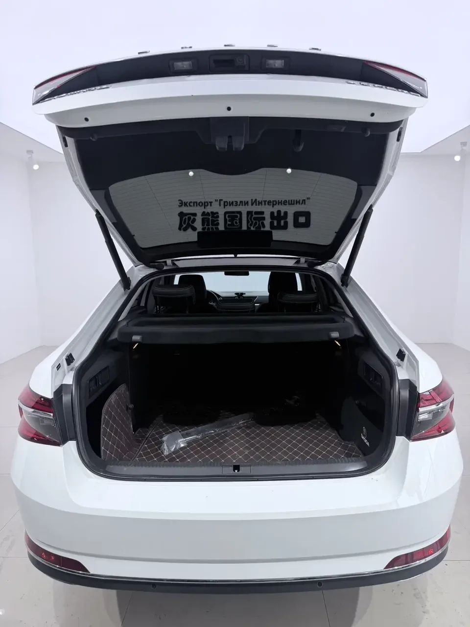Skoda Superb Speedy 2022 TSI280 DSG Premium Edition 2022 — thumbnail 5