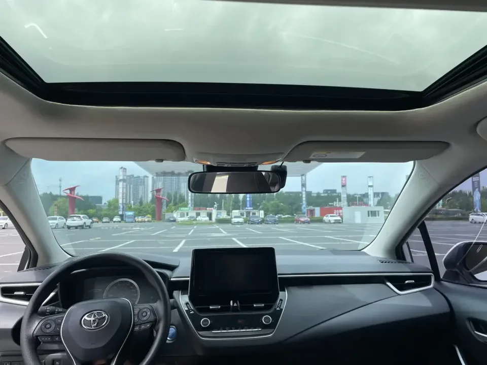 Toyota Corolla Corolla 2021 Dual Engine 1.8L E-CVT Elite Edition 2022 — thumbnail 3