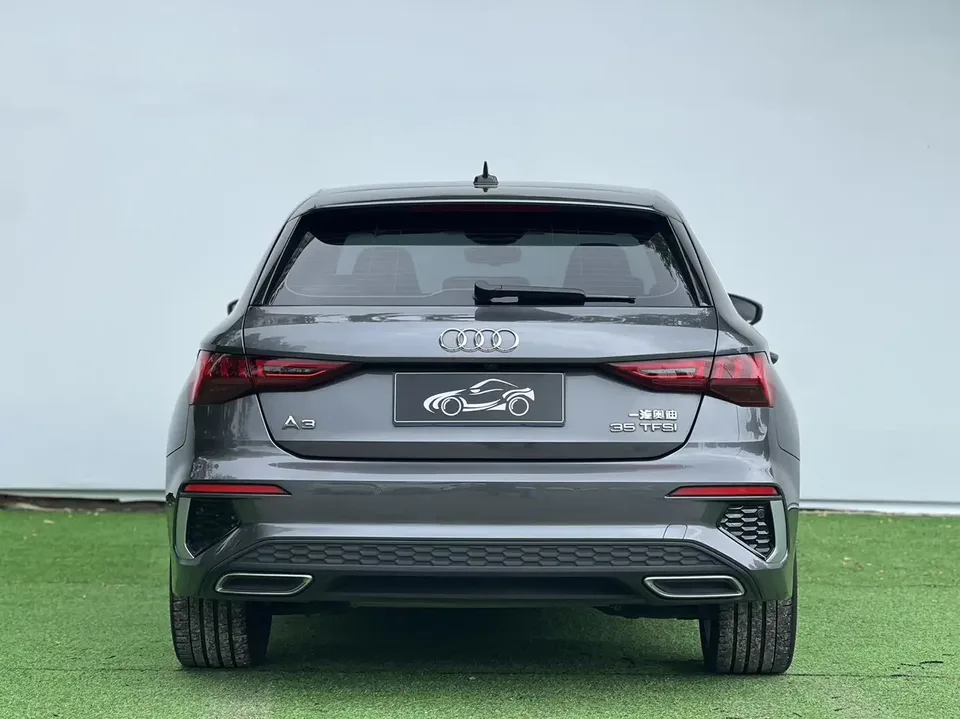 Audi A3 Audi A3 2022 Sportback 35 TFSI Stylish and sporty 2022 — thumbnail 2