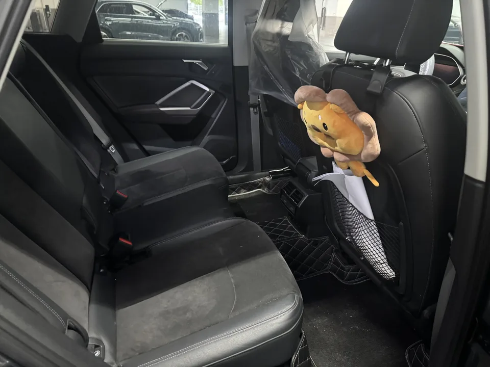 Audi Q3 Audi Q3 2022 35 TFSI Stylish Dynamic 2022 — thumbnail 3