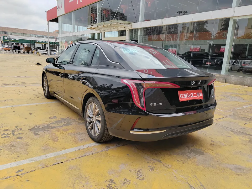 Hongqi E-QM5 Hongqi E-QM5 2024 560KM PLUS version 100kW 2024 — thumbnail 4