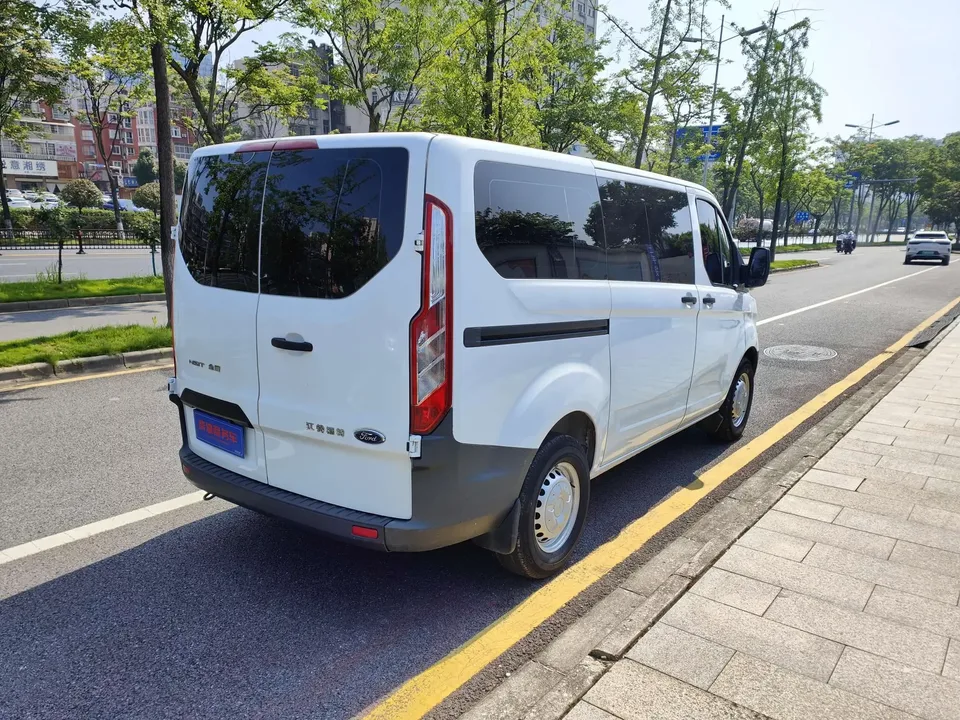 Ford Transit Transit 2019 2.0T diesel multi-purpose commercial vehicle short axle low roof 6 seats National VI 2022 — thumbnail 2