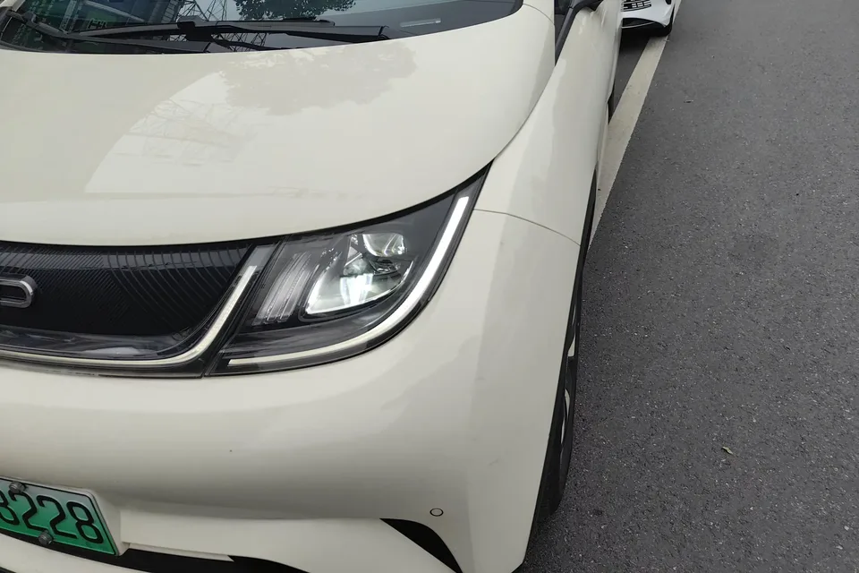 BYD Dolphin dolphin 2025 420KM Fashion Edition 2024 — thumbnail 2