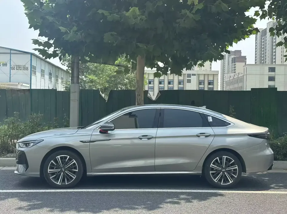 Chery Arrizo 8 PRO Arrizo 8 PRO 2025 1.6T DCT Comfort Model 2026 — фото 1, купить с доставкой в Москву