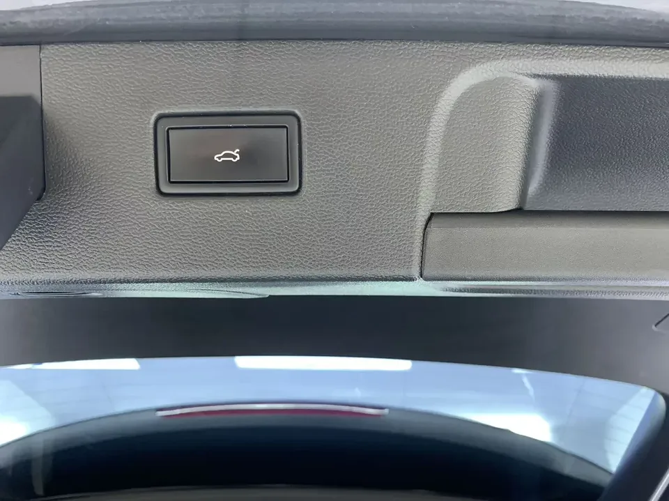 Volkswagen Tayron Tanyue 2023 280TSI 2WD Luxury Plus Advanced Edition 2023 — thumbnail 4