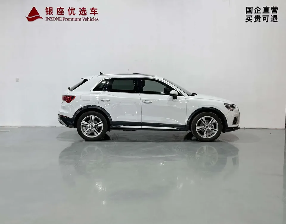 Audi Q3 Audi Q3 2023 35 TFSI Stylish and Elegant 2023 — thumbnail 2