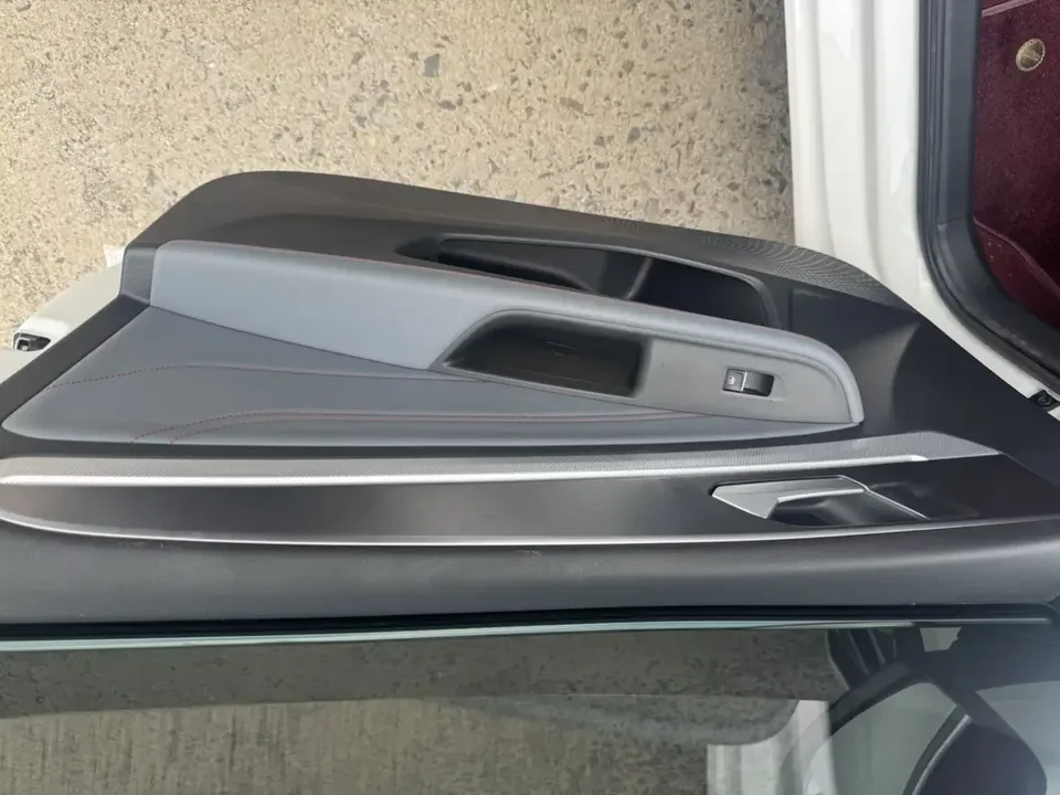 Volkswagen Lamando Lingdu 2022 Lingdu L 280TSI DSG Cool Edition 2022 — thumbnail 3