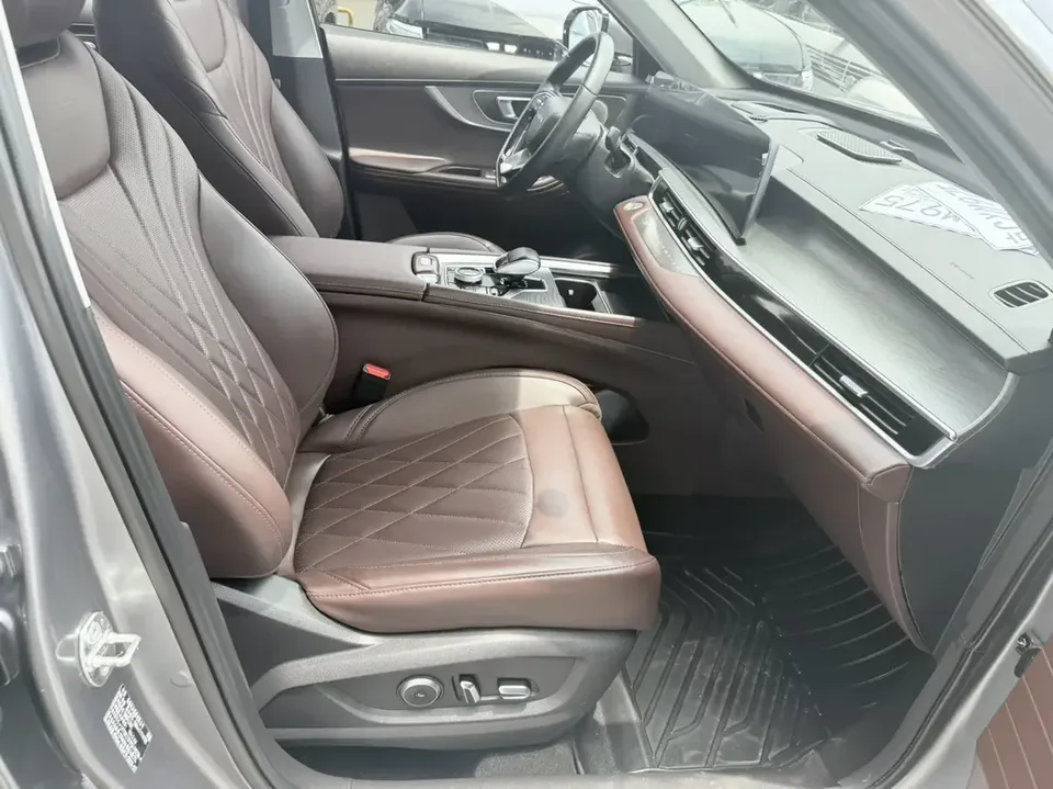 Chery Tiggo 8 Pro Tiggo 8 PRO 2024 Champion Edition 290T 2WD Peak Edition 7 Seaters 2024 — thumbnail 3