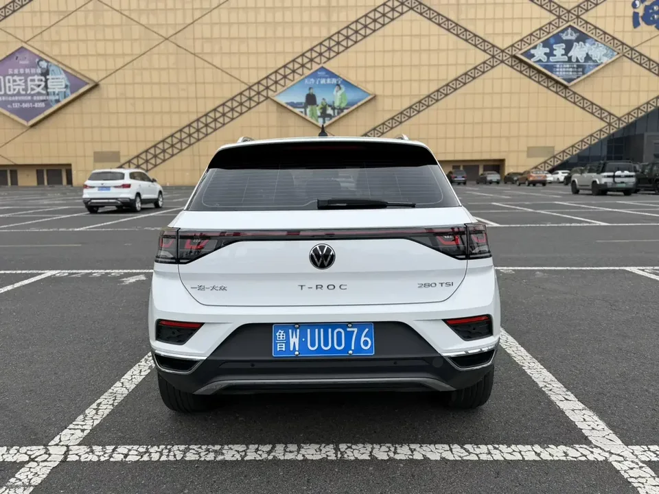 Volkswagen T-Roc TANG 2023 280TSI DSG Time Edition 2023 — thumbnail 2