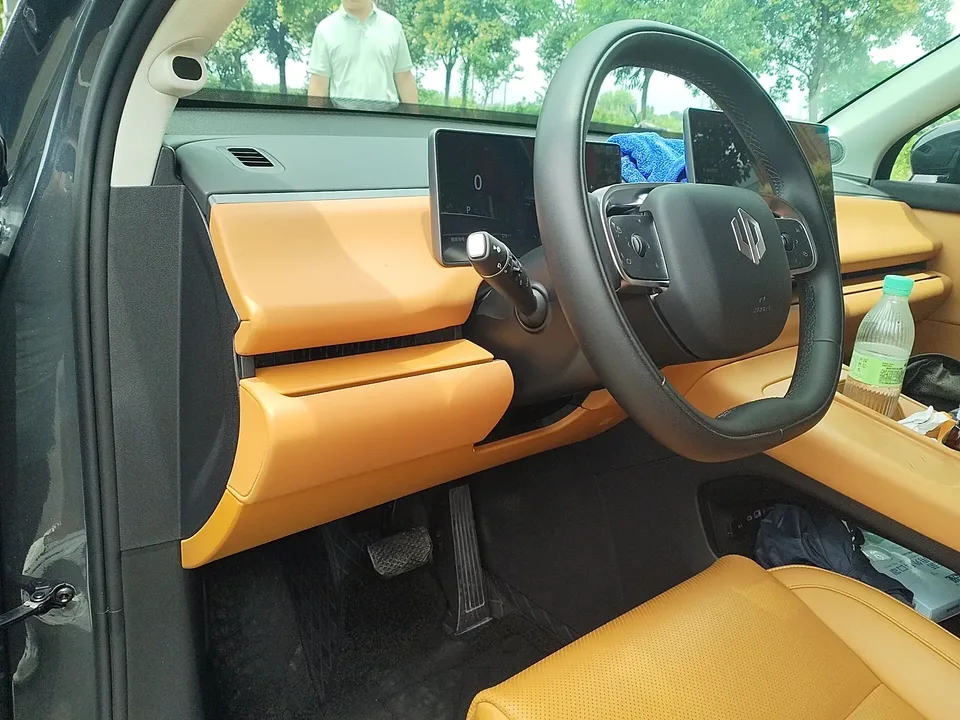 Leapmotor Zero running C10 Zero running C10 2024 Extended Range 210 Comfort Edition 2024 — thumbnail 4