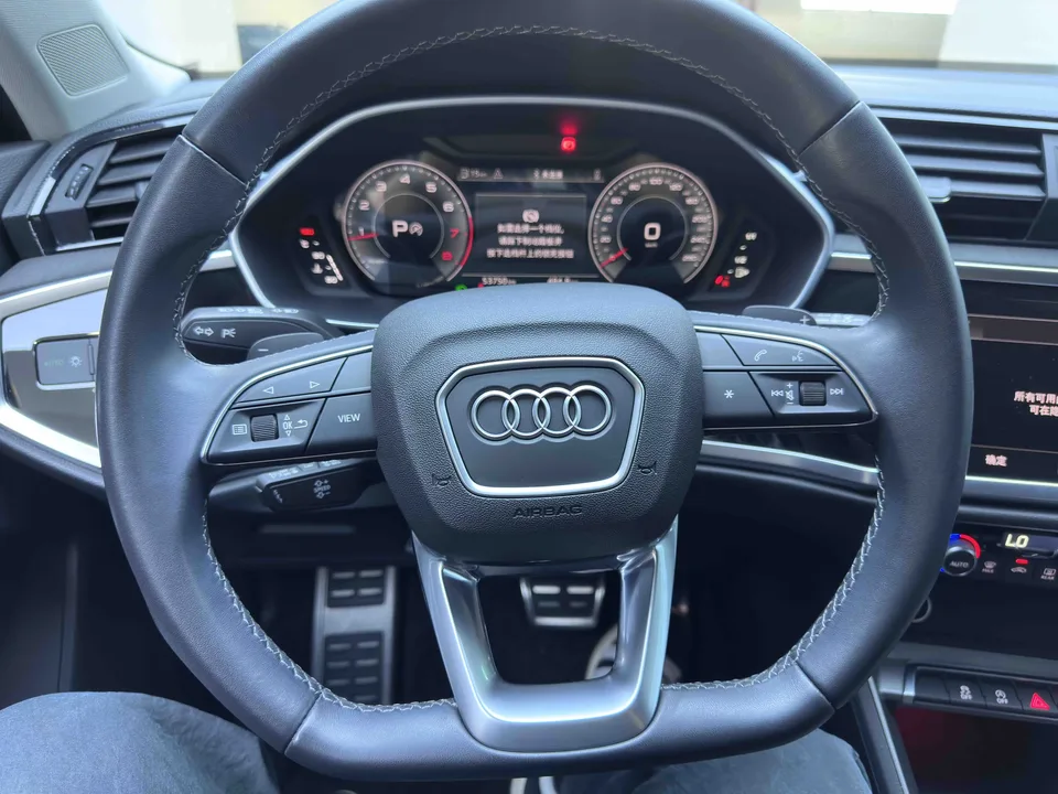 Audi Q3 Audi Q3 2023 35 TFSI Stylish Dynamic 2023 — thumbnail 5