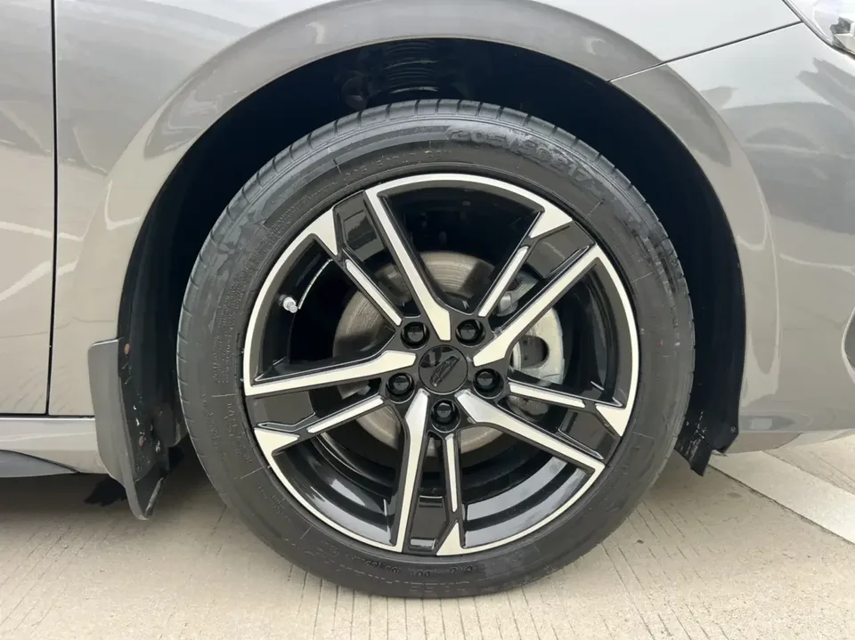 Geely Binrui Binrui 2024 Binrui COOL 1.5T DCT Longteng Edition 2025 — thumbnail 3