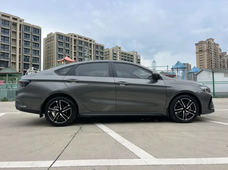 Geely Binrui Binrui 2024 Binrui COOL 1.5T DCT Longteng Edition 2025 — thumbnail 5
