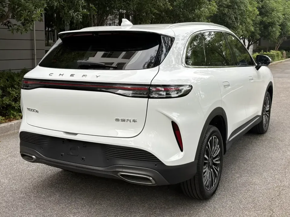 Chery Tiggo 8 Tiggo 8 2026 Fifth Generation Tiger Kunpeng 1.6T Automatic Premium Model 2025 — миниатюра 2