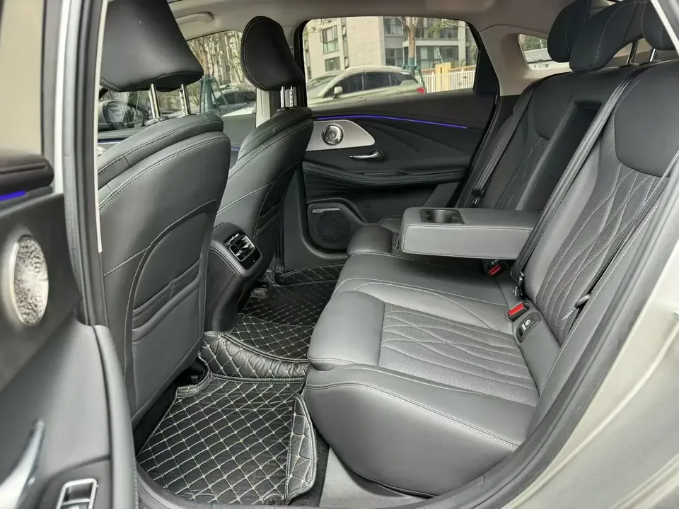 Chery Arrizo 8 Arrizo 8 2025 1.6TGDI DCT 2024 — thumbnail 3