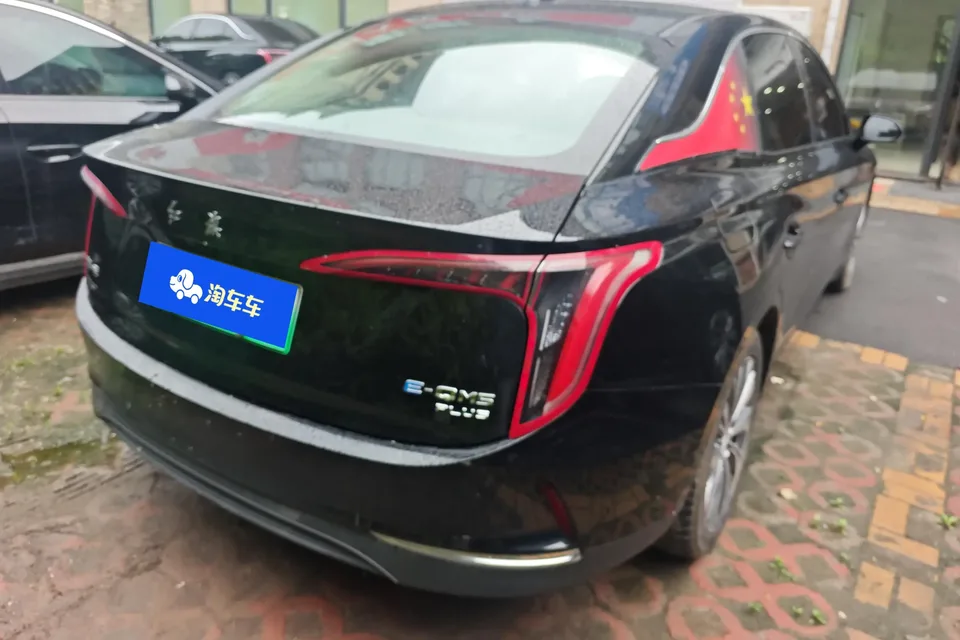 Hongqi E-QM5 Hongqi E-QM5 2024 610KM PLUS version 100kW 2024 — thumbnail 3